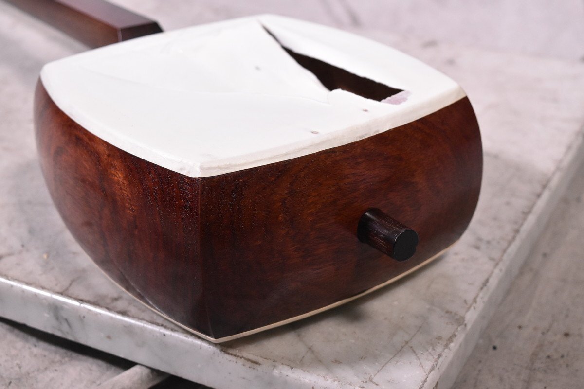 【J】三味線 中棹 東さわり 二枚溝 金細 紅木 子持ち綾杉 3154047_画像8