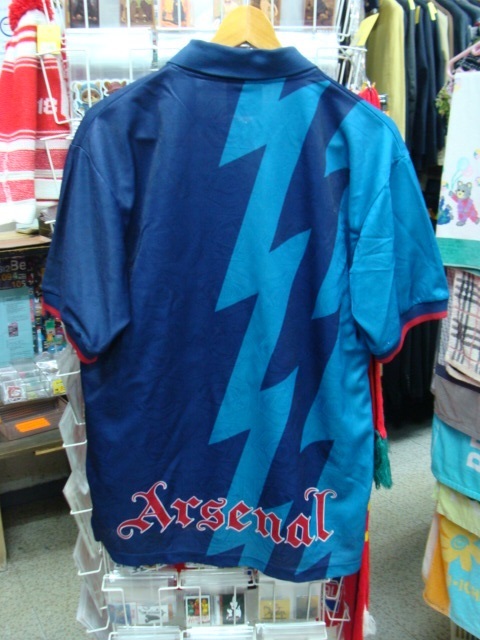 【状態難あり】アーセナルFC 1995-96 アウェイ ユニフォーム (M) Nike製_画像3