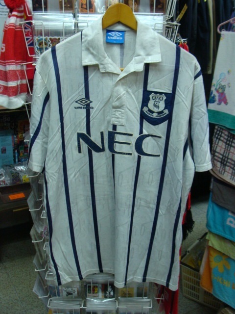 【状態難あり】vintage エヴァートンFC 1993-94 サード ユニフォーム (XL) Umbro製_画像2