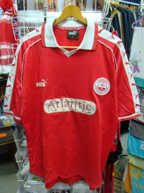 【使用感強め】vintage スコットランドリーグ アバディーンFC ユニフォーム (L) PUMA製_画像2
