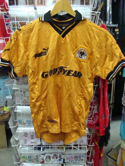 【サイズ注意・90s】vintage ウルヴァーハンプトン・ワンダラーズ ホーム ロビー・キーン ユニフォーム (26/28) Puma製　_画像3