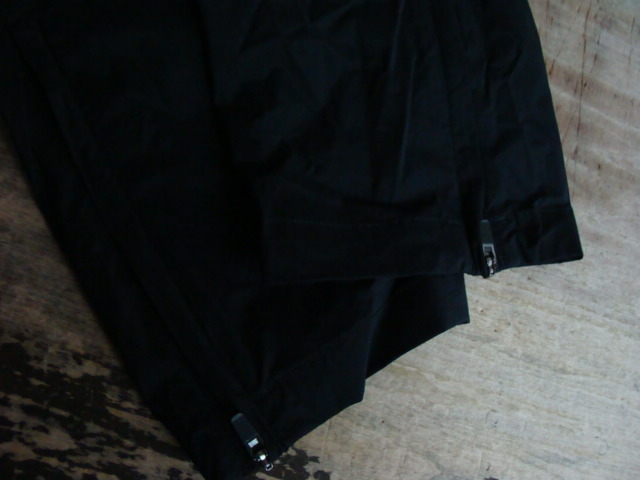 【未使用品】F.C.Real Bristol ブリストル 薄手 ポリエステル混 ナイロンパンツ 黒 (S)_画像7