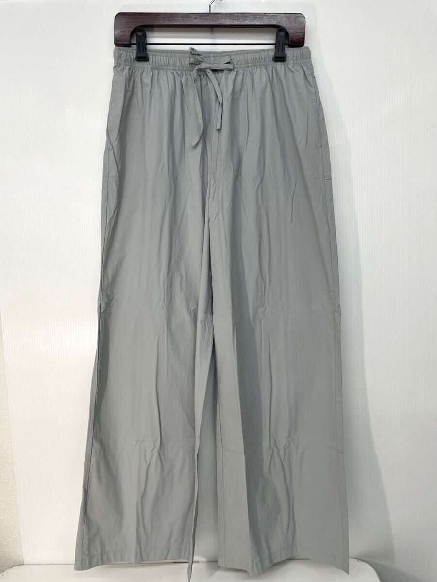 新品■GUNZE グンゼ Tuche ワイドパンツ XL ライトグレー 軽量素材 ポケット付き 大きいサイズ_画像2