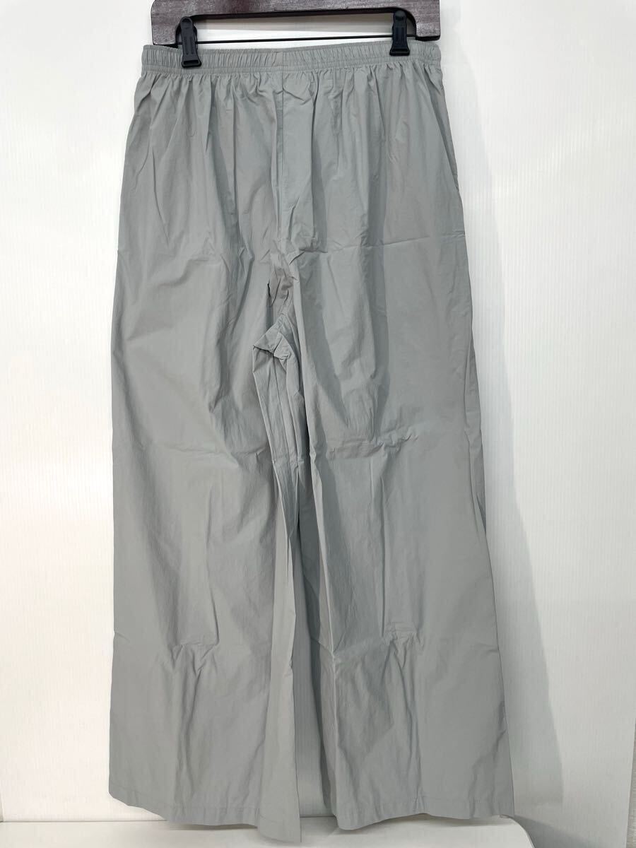 新品■GUNZE グンゼ Tuche ワイドパンツ XL ライトグレー 軽量素材 ポケット付き 大きいサイズ_画像3