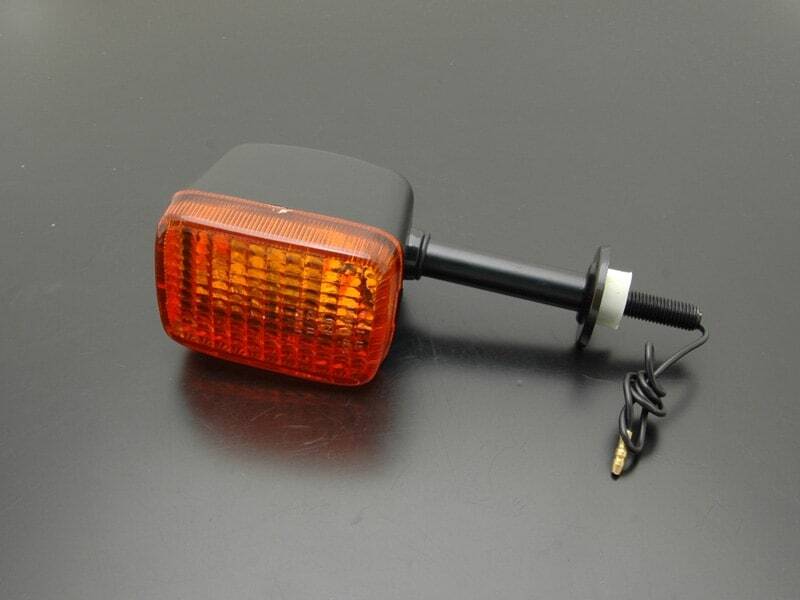 Z1R ウインカー(リア) ドレコレクション本店　50021_画像1