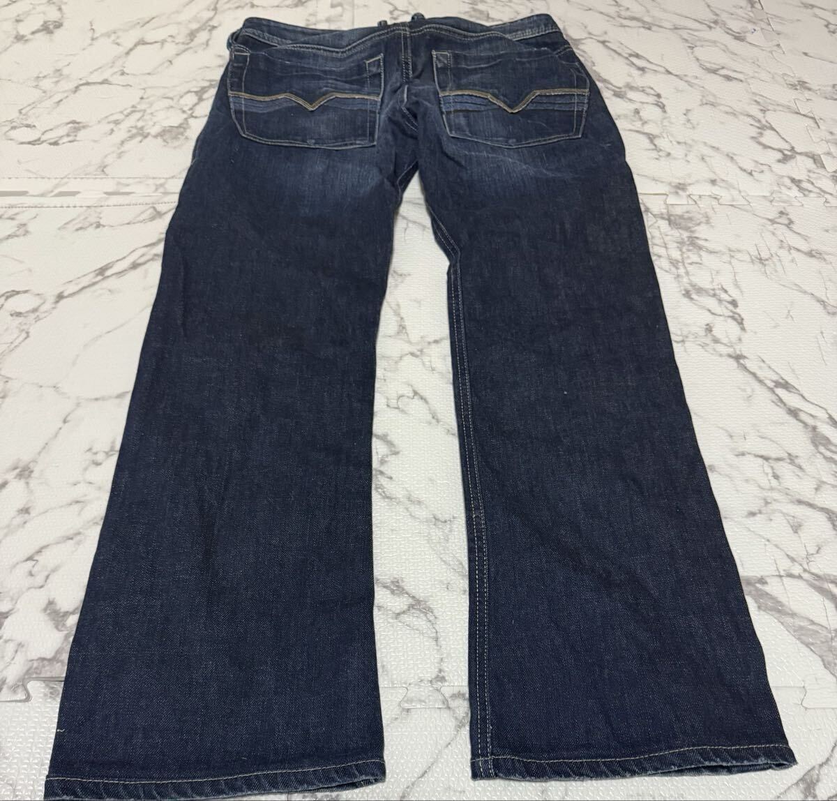 ★DIESEL ディーゼル W30 L34 デニムパンツ ジーンズ ジーパン ボトムス　メンズ_画像1