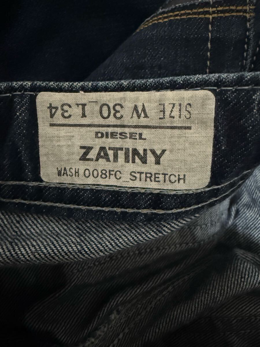 ★DIESEL ディーゼル W30 L34 デニムパンツ ジーンズ ジーパン ボトムス　メンズ_画像4