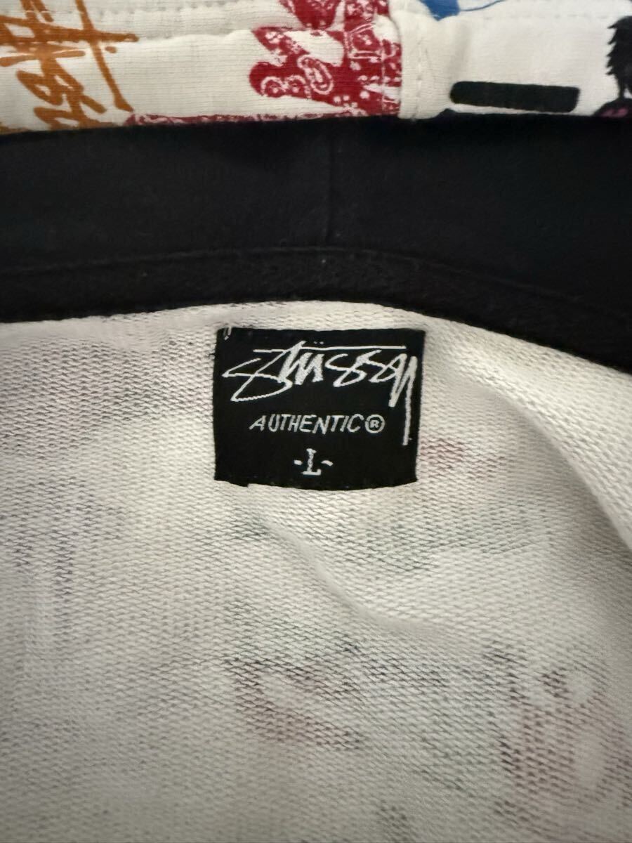 ★STUSSY ステューシー　ジャケット　パーカー　ジップパーカー 総柄 スウェット　メンズ　Lサイズ_画像2