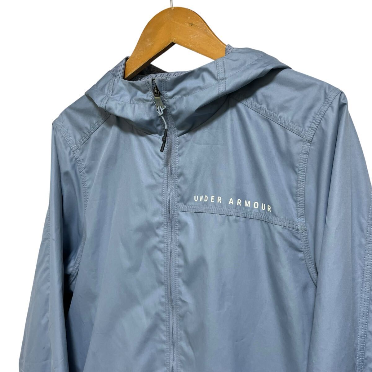 ※S UNDER ARMOUR アンダーアーマー ジップアップパーカー ブルー ポリエステル素材 STORM 撥水 サイズXL_画像2