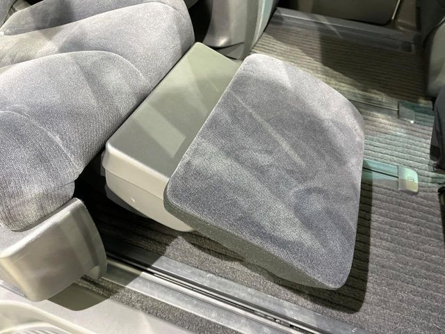 【諸費用コミ】:平成24年 エスティマ 2.4 アエラス Gエディション_画像6