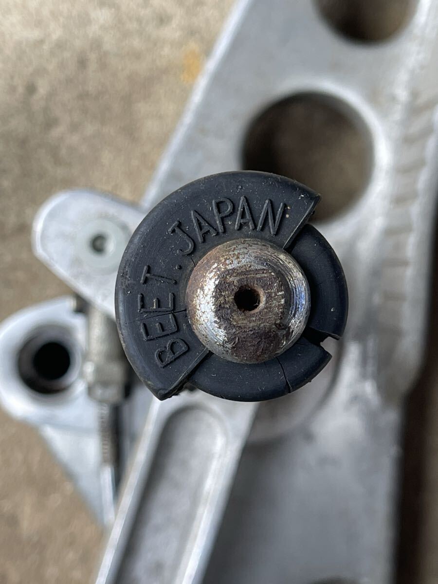 2670 RZ250 4L3 BEET バックステップ RZ350 4U0 純正ステッププレート ビート 当時物_画像2