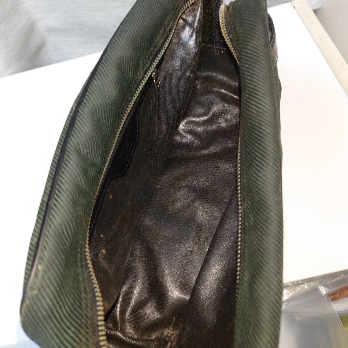 ルイヴィトン　 タイガ パラナ セカンドバッグ LOUIS VUITTON_画像5