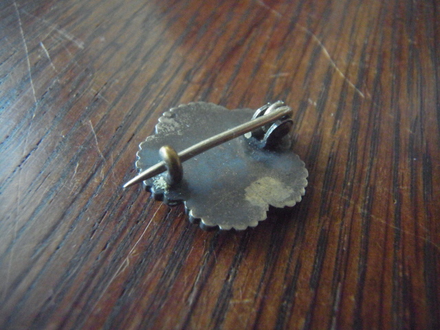 校章　戦前の高等女学校　なでしこ　高女　徽章 記章 ピンバッジ ピンズ　珍品 稀少品_画像4