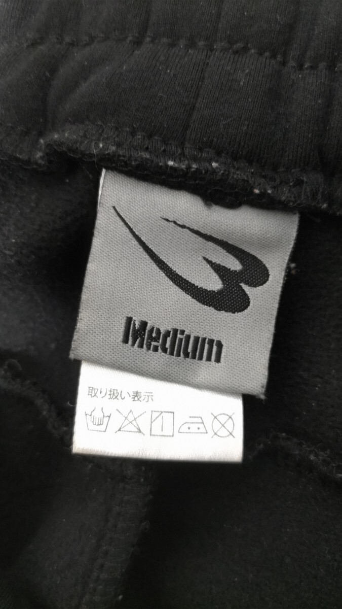 美品 ボディーメーカー BODYMAKER 黒 ブラック M ジョガーパンツ スキニー ストレッチ スポーツ サッカー トレーニング ジム ランニング _画像4