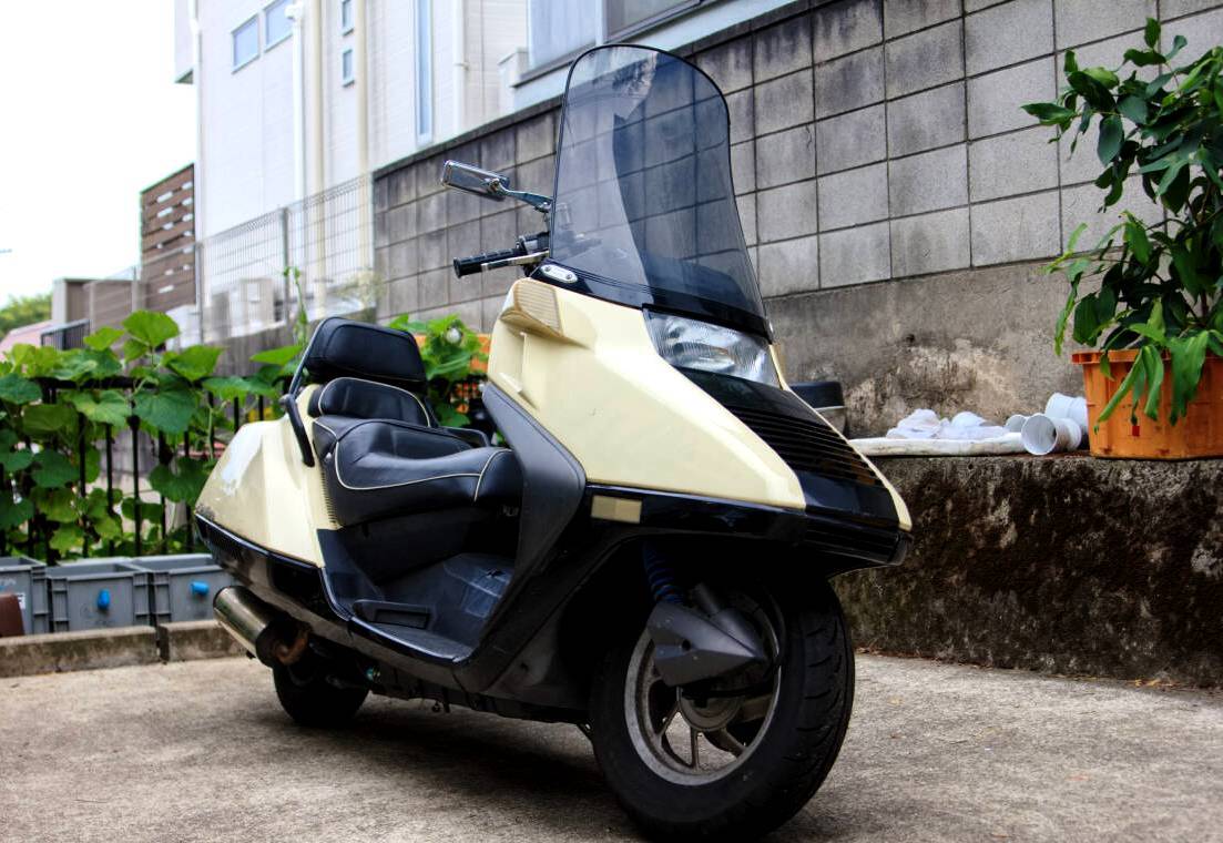 【フルカスタム】HONDA フュージョン250 FUSION250 サス4cmダウン ワンオフマフラー 新品パーツ多数：LEDライト 現状販売 1034_画像2