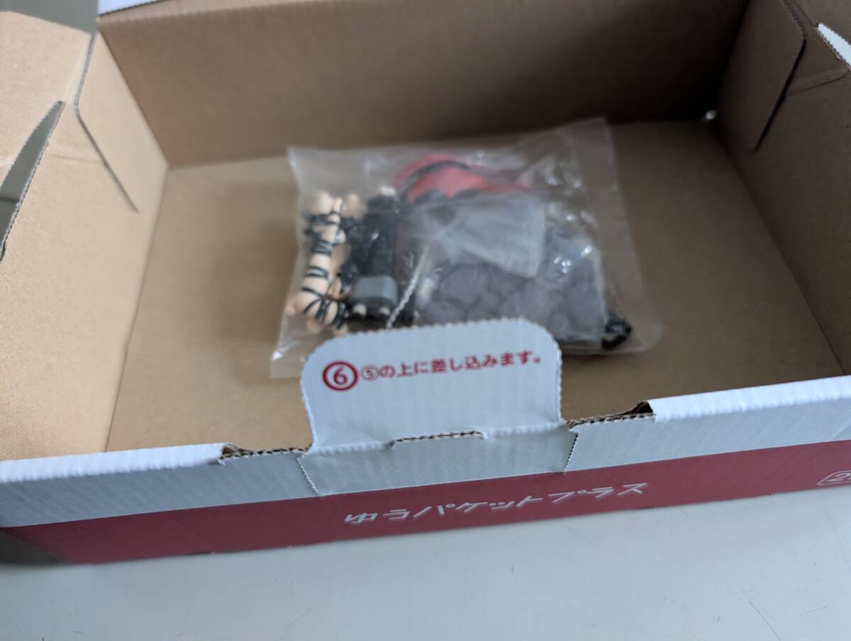 匿名配送　未開封 SR カプコン リアルフィギュアコレクション ヴァンパイアセイヴァー 第4弾 PART4 リリス 単品 レザータイプ Yujin_画像6