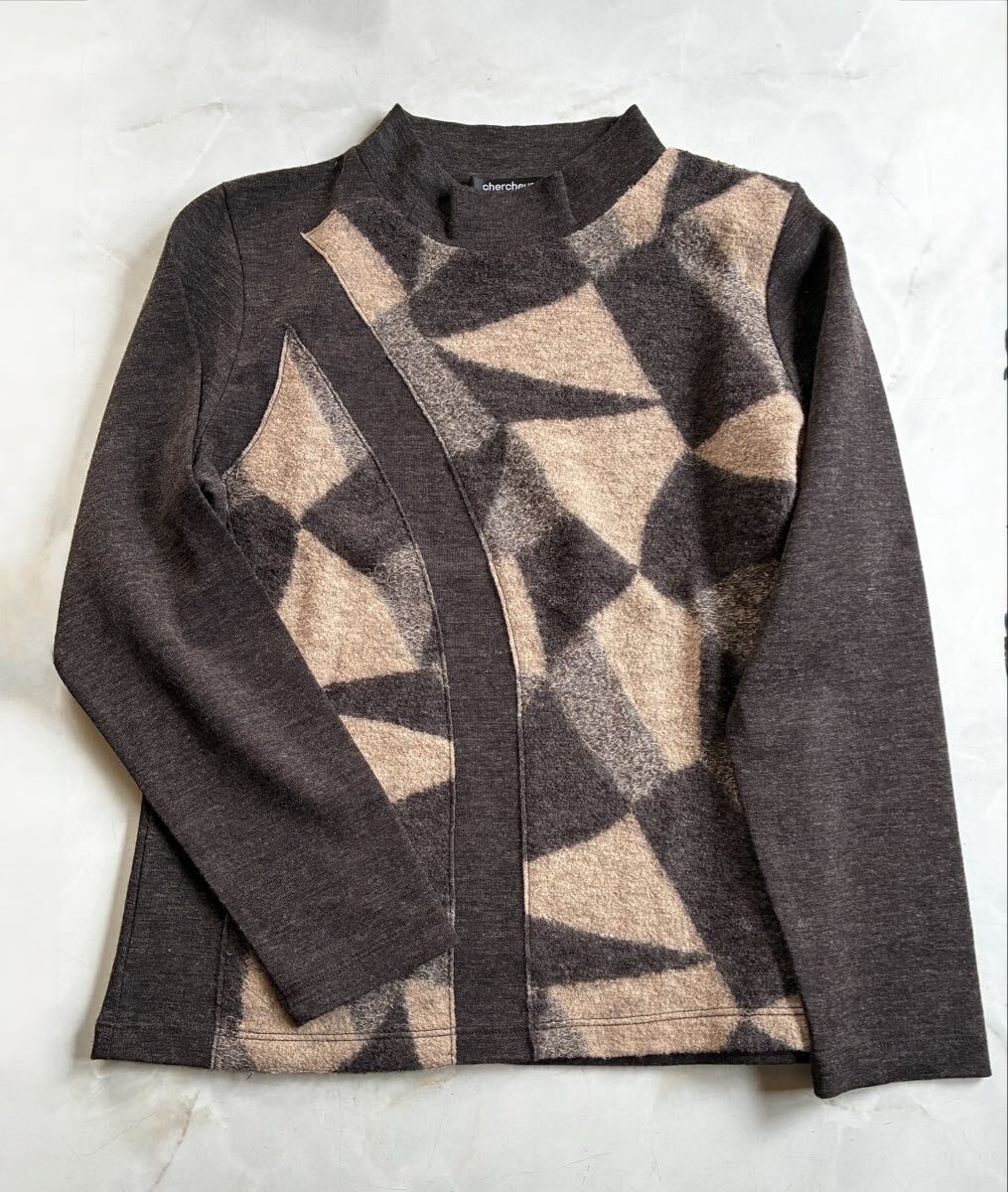 chercher 長袖カットソー 総柄 Sサイズ　ブラウン系 _画像1