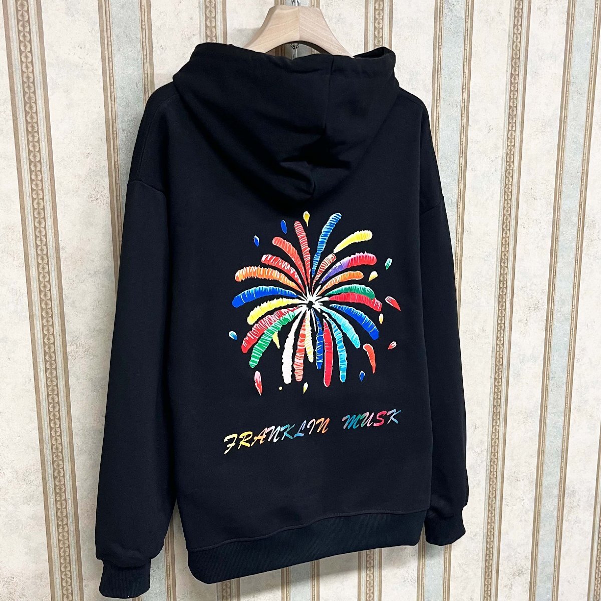 個性 定価4万 FRANKLIN MUSK・アメリカ・ニューヨーク発 パーカー 綿100％ ソフト 花火 トップス スウェット カジュアル 日常着 サイズ4_画像9
