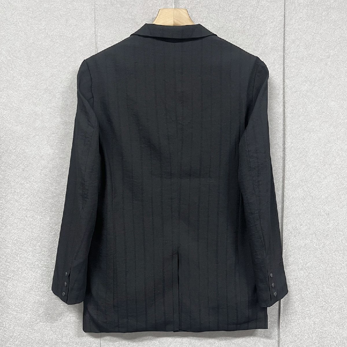 上品・テーラードジャケット 定価6万◆Emmauela・イタリア・ミラノ発◆上質 快適 ストライプ柄 スリム フォーマル スーツ メンズ L/48_画像2