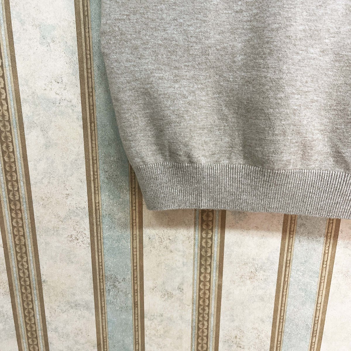 定番 定価3万 FRANKLIN MUSK・アメリカ・ニューヨーク発 ニットベスト ウール混 柔らか vネック シンプル 袖なし カジュアル サイズ3_画像7