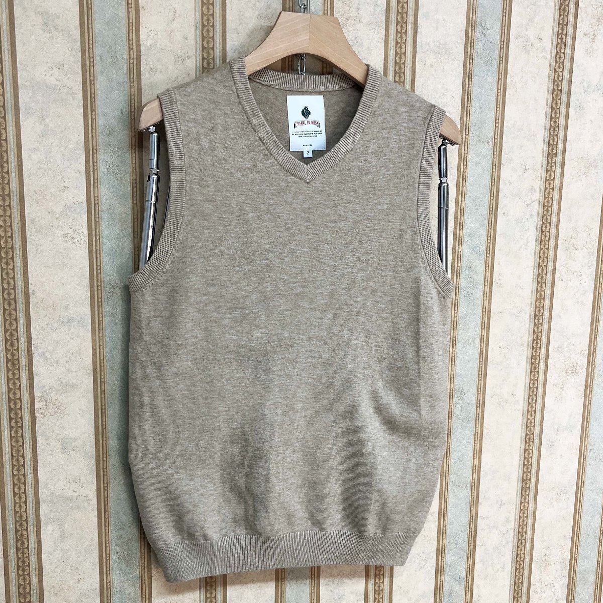定番 定価3万 FRANKLIN MUSK・アメリカ・ニューヨーク発 ニットベスト ウール混 柔らか vネック シンプル 袖なし カジュアル サイズ3_画像8