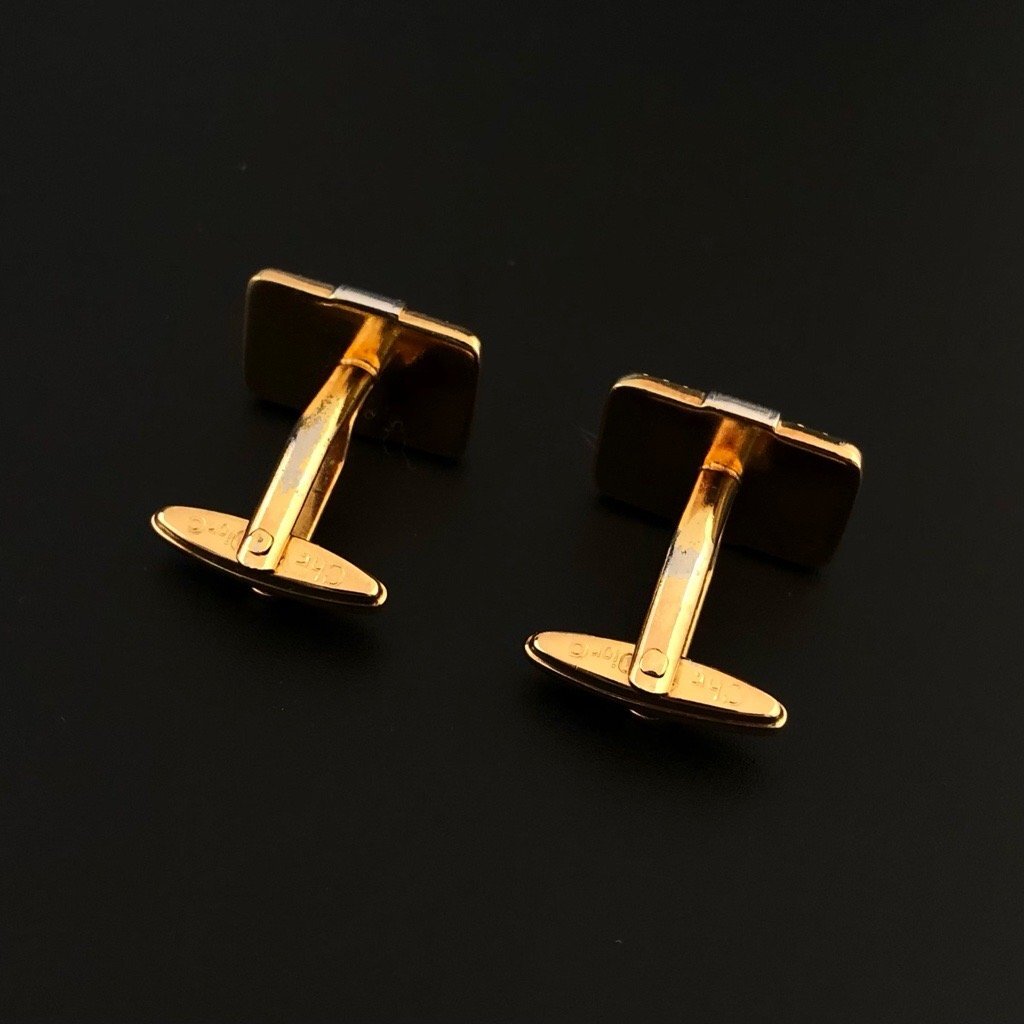 Christian Dior Christian Dior YVES SAINT LAURENT Yves Saint-Laurent запонки булавка для галстука 6 позиций комплект Gold серебряный коробка максимальное снижение нет 