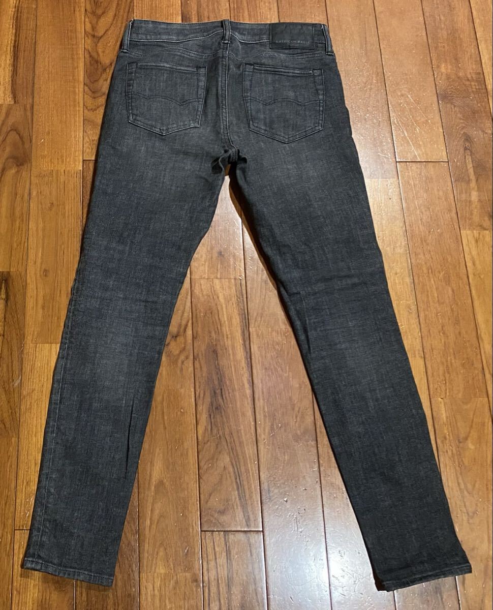■AMERICAN EAGLE OUTFITTERS■アメリカンイーグルのストレッチスキニーデニム(ジーンズ)■W29_画像2