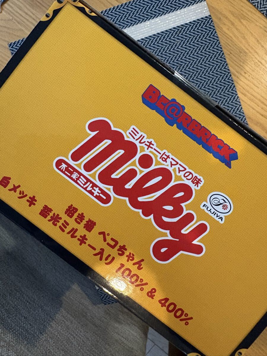 ベアブリック 招き猫 ペコちゃん 不二家　メディコムトイ BE RBRICK 新品未開封_画像5