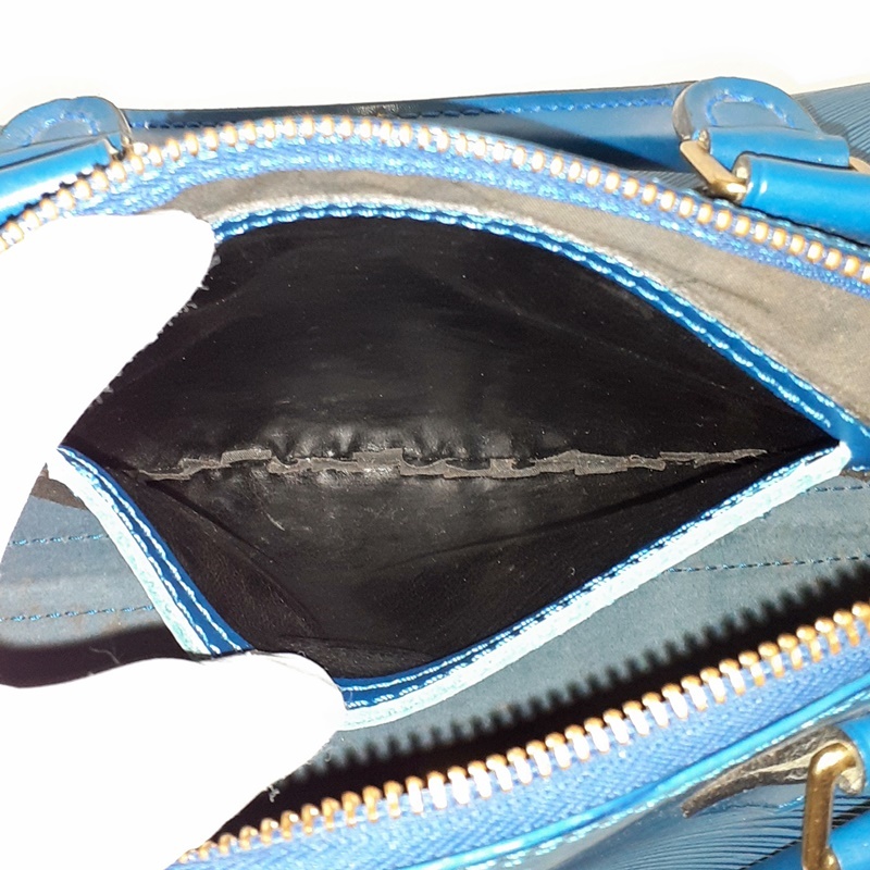 (完全現状品) LOUIS VUITTON エピ スピーディ25 M43015 ハンドバッグ ミニボストン トレドブルー パドロック(南京錠)付き ルイヴィトン_画像7