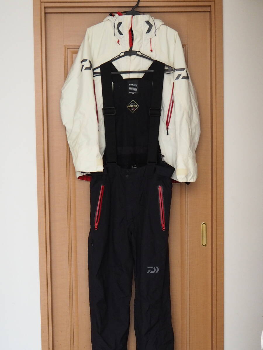 [ прекрасный товар ] Daiwa зимний костюм DW-1303 размер XLS Mist | черный . The North Face. тонкий down. комплект 