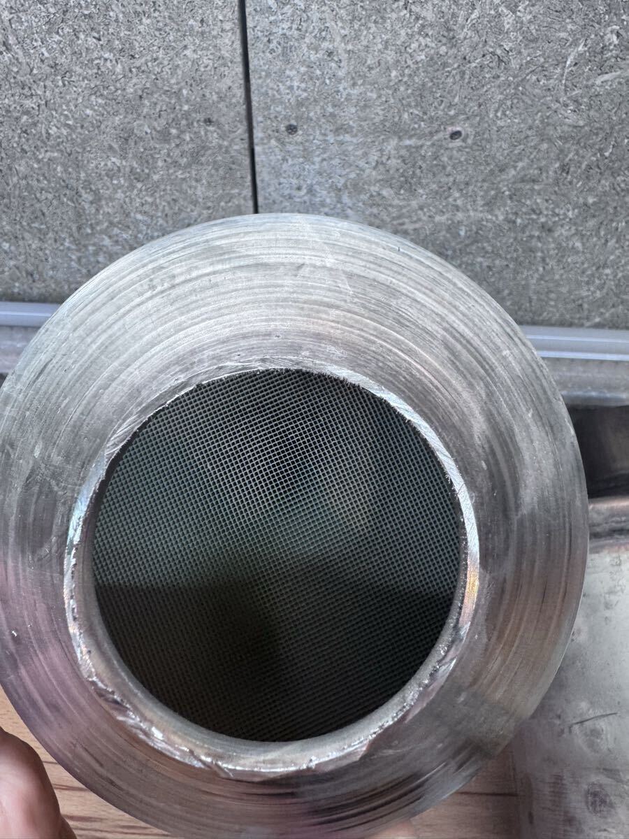 GUN125ハイラックス　触媒　素材用　17410-0E110_画像4