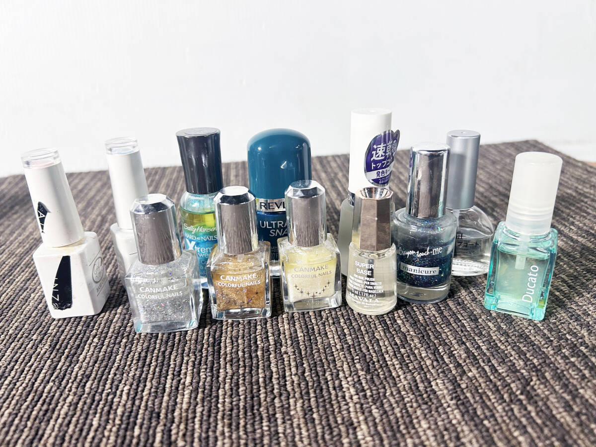 中古★ネイルケア Sally Hansen/REVLON/RICOANG/Ducato トップ ベースコート カラーセット【マニキュアまとめ】FRBX_画像2