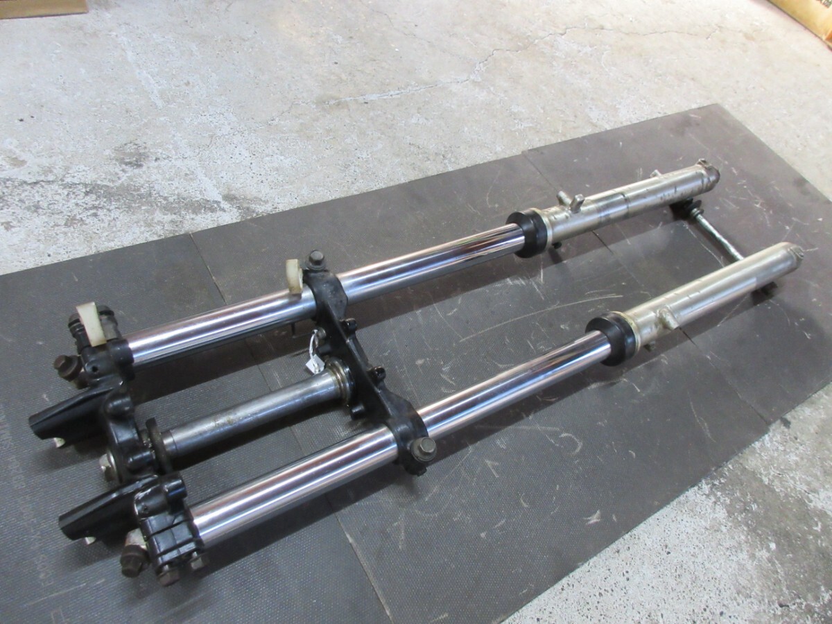 【D1428】ヤマハ XT200 フロントフォーク一式 美品!!【茨城発】23J同梱多いほど送料お得!売切! xt125 ag200_画像5