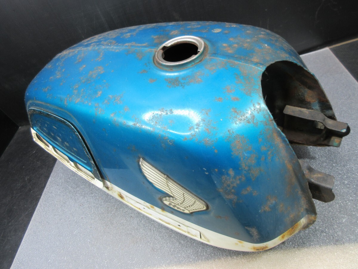 【D1744】ホンダ CB125K ガソリンタンク 美品!!【茨城発】走6625km/同梱多いほど送料お得!! cb125jx.cb125k-404_画像5