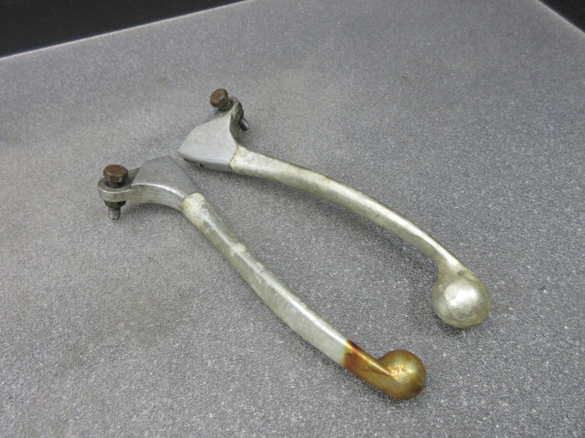 【D1665】ホンダ CB125K フロントブレーキレバー クラッチレバー 美品!!【茨城発】走6625km/同梱多いほど送料お得!! cb125jx.cb125k-404_画像2