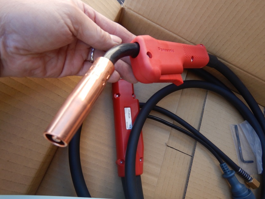 即決税0円未使用品Panasonic半自動溶接機用純正トーチYT-20CS4 200A3m空冷 2025年製造_画像7