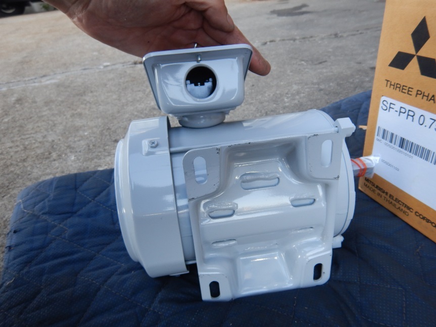 即決税0円未使用品三菱三相モートルSF-PR 0.75kw 4P 200V 三相モーター1馬力 2022年_画像9