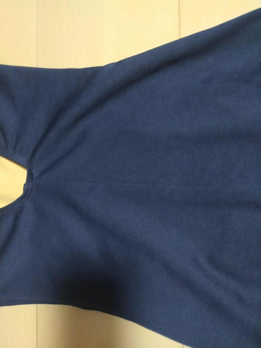 150サイズ FILA フィラ 競泳水着 紺色 ネイビー 女の子用 レディース 水泳 スイミング クリーニング済 ハイカット 1円スタート_画像7