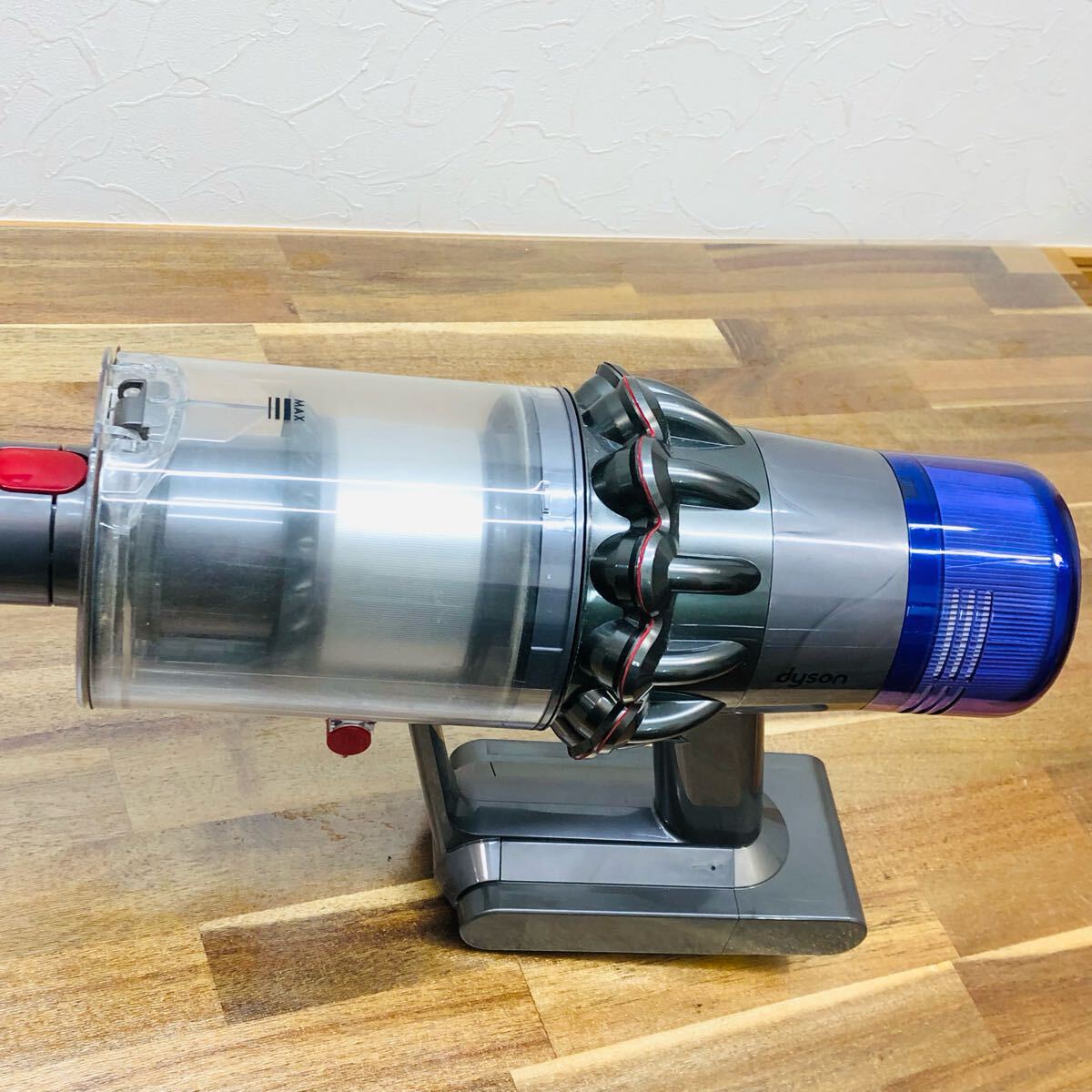 ☆ AA-0918く160 dyson スティッククリーナー 掃除機 V11 fluffy ダイソン ☆_画像6