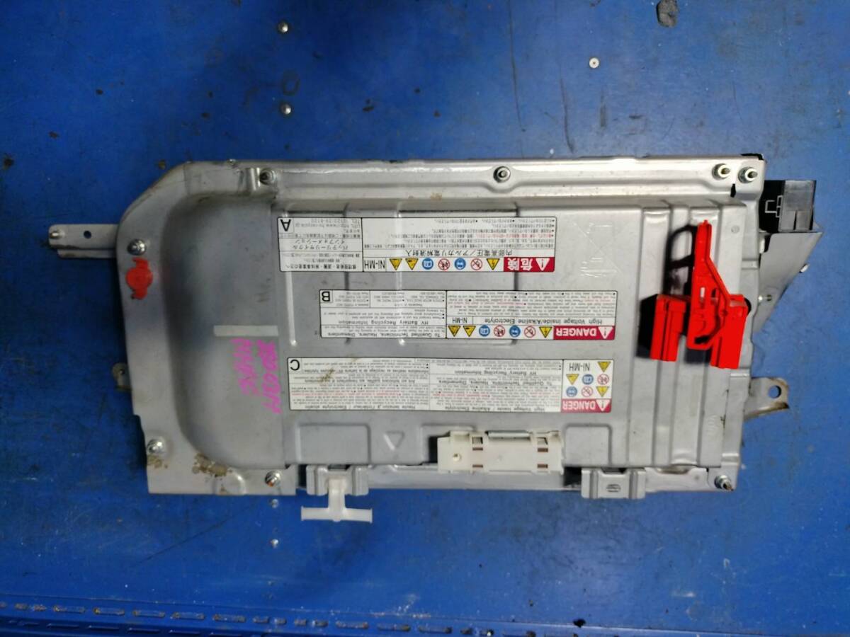 NHP10　ハイブリッドバッテリー　G9510-52031　中古品　25A6_画像4