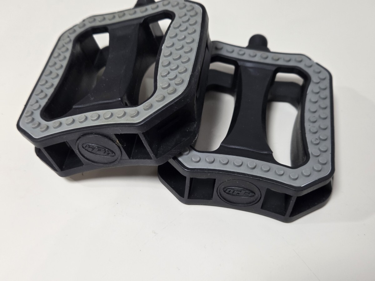 ★★フラットペダル　左右セット★★_画像4