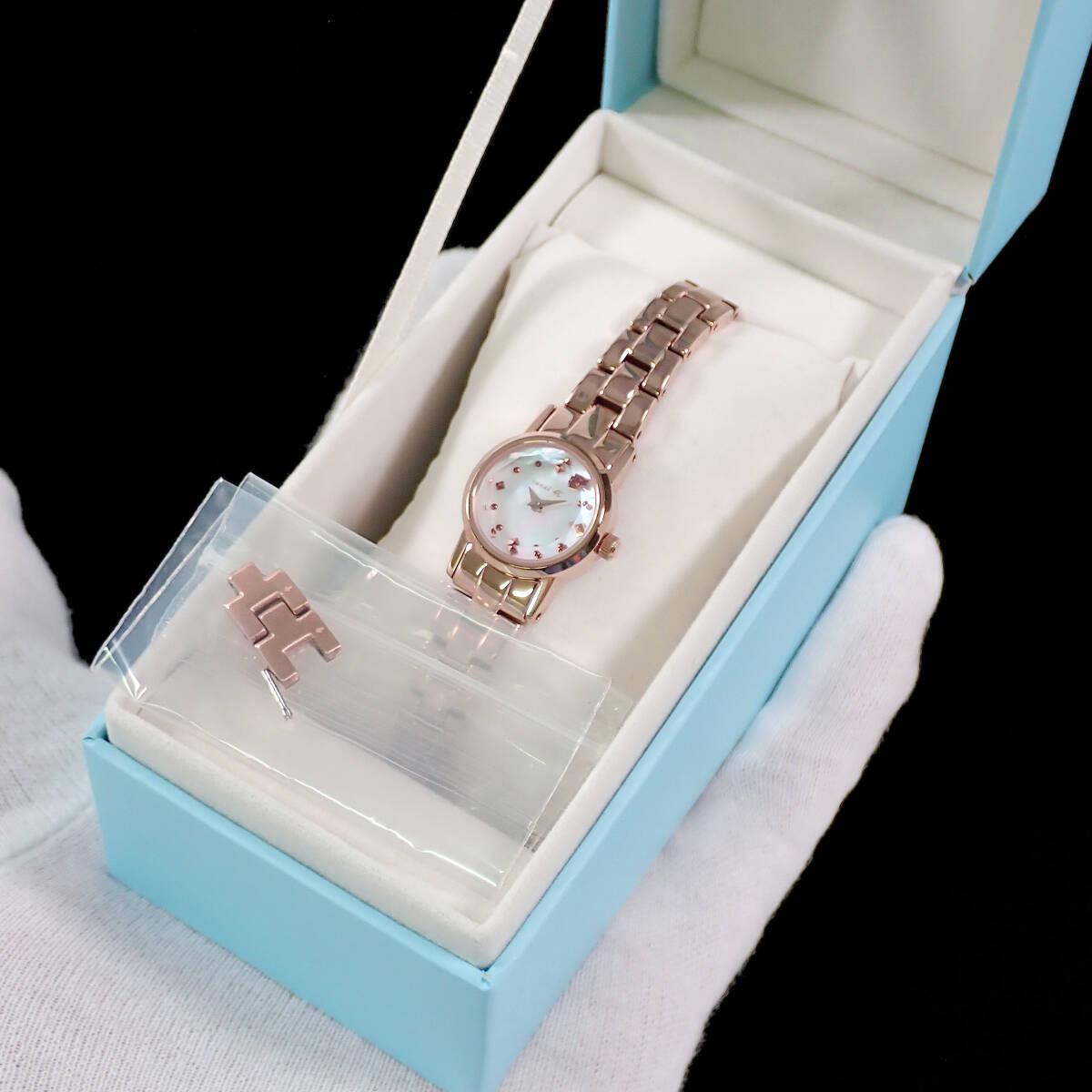 カナル 4℃ バースデーウォッチ 1月(ガーネット)誕生石 シェル文字盤 Canal 4℃ 151845114001 点検動作品 _画像9