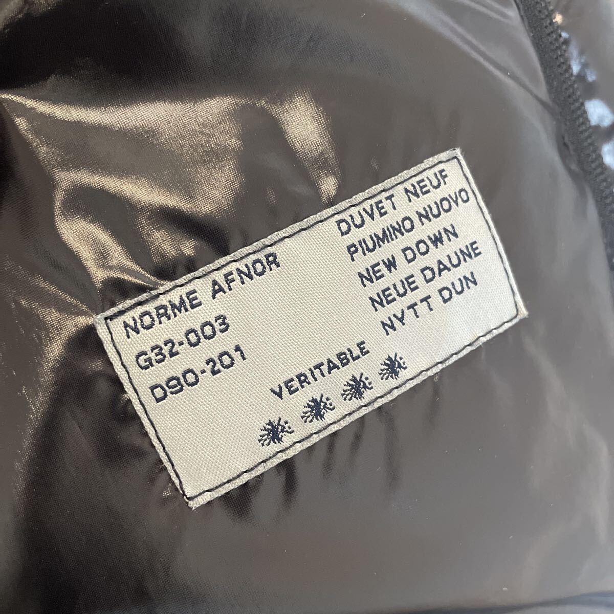 極美品 ダウンジャケット モンクレール 青タグ 黒タグ MONCLER シャイニーブラック 黒 ベニス エベレスト マヤ_画像5
