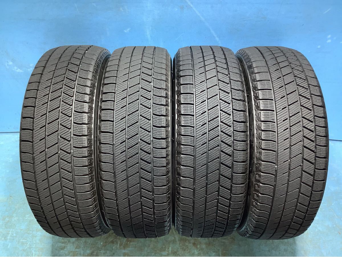 185/60R15 2021年製 ブリヂストン BLIZZAK VRX3 スタッドレスタイヤ 中古タイヤ4本 185/60/15 冬タイヤ BRIDGESTONE_画像1