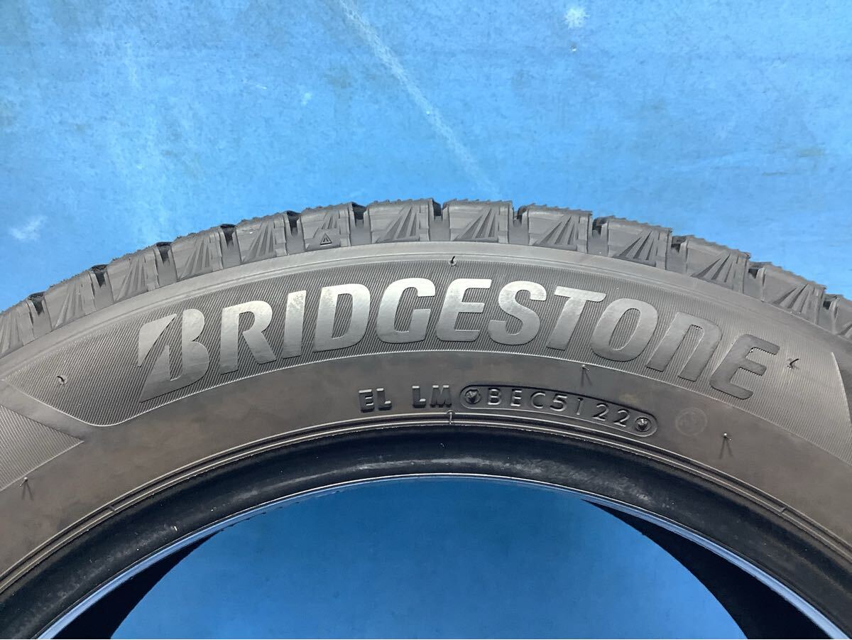 215/55R17 2022年製　 BRIDGESTONE BLIZZAK VRX3 中古タイヤ４本　215/55/17 スタッドレスタイヤ ブリヂストン 冬タイヤ_画像7