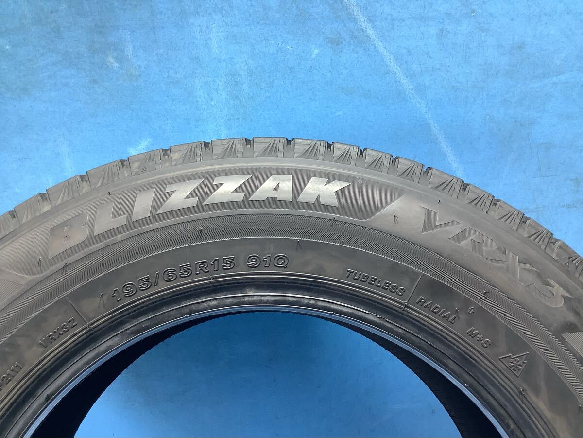 195/65R15 ブリヂストン BLIZZAK VRX3 スタッドレスタイヤ　195/65/15 中古タイヤ４本　 冬タイヤ_画像7