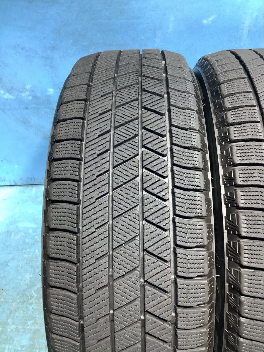 185/60R15 2021年製 ブリヂストン BLIZZAK VRX3 スタッドレスタイヤ 中古タイヤ4本 185/60/15 冬タイヤ BRIDGESTONE_画像2