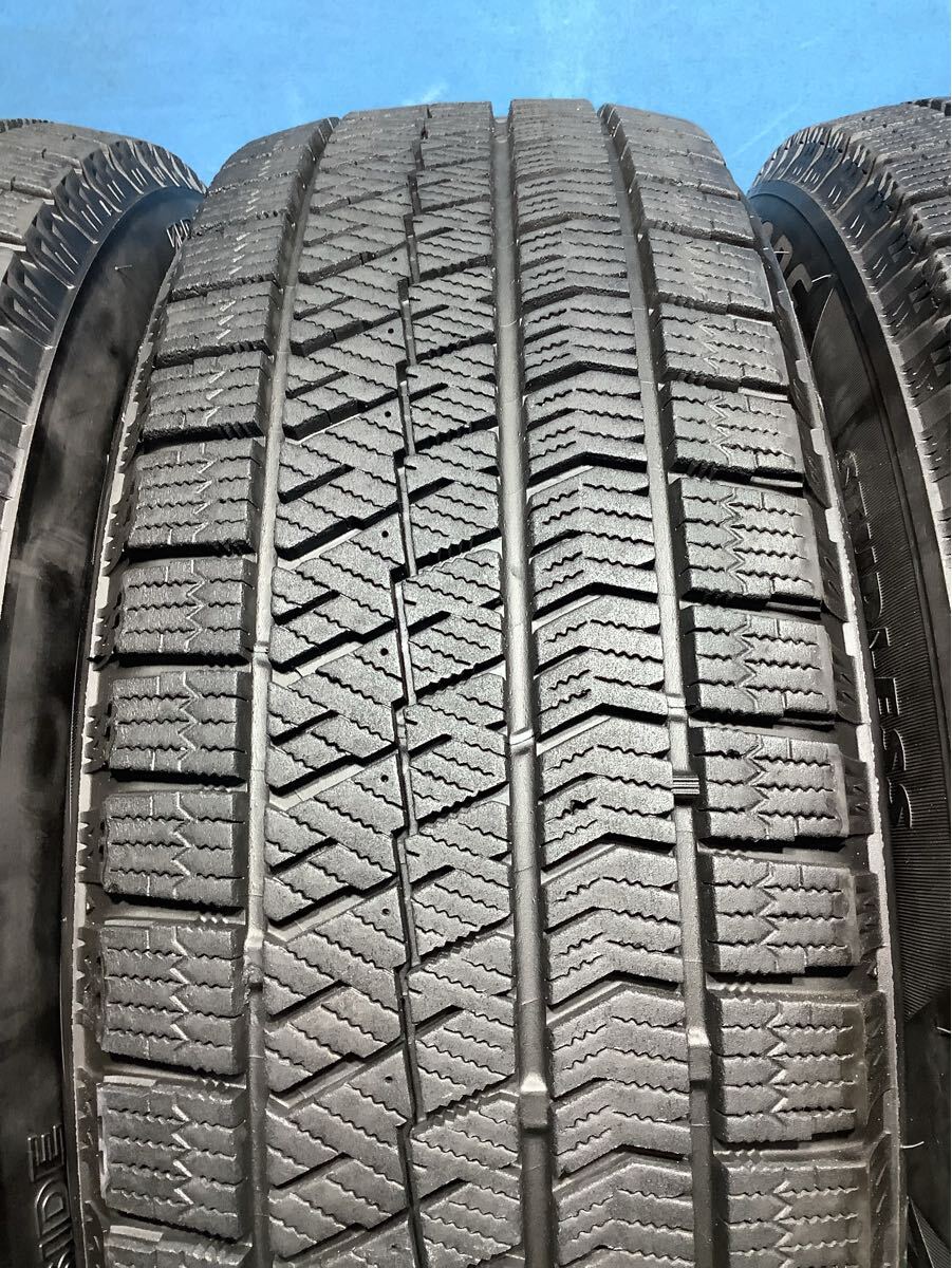195/65R16 2022年製 BRIDGESTONE BLIZZAK VRX2 中古タイヤ4本 195/65/16 スタットレスタイヤ ブリヂストン_画像3
