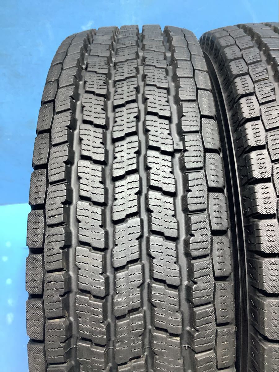 175/80R14 99/98N LT 2024年製 ヨコハマ ICEGUARD IG91 スタッドレスタイヤ 175/80/14 中古タイヤ2本_画像2