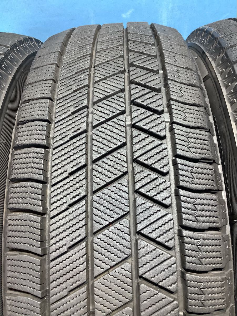 195/65R15 ブリヂストン BLIZZAK VRX3 スタッドレスタイヤ　195/65/15 中古タイヤ４本　 冬タイヤ_画像3